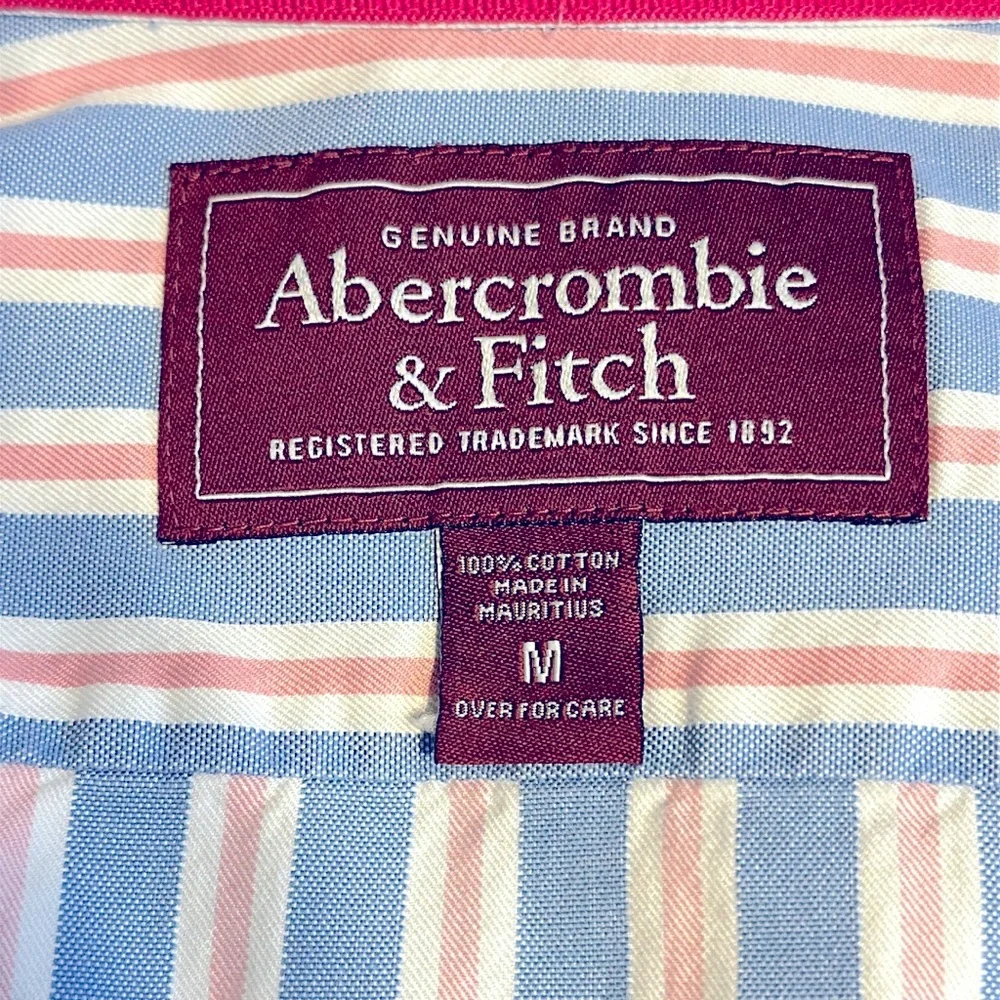 Abercrombie & Fitch Men’s Blue and Pink striped Muscle Dress Shirt Medium - Picture 10 of 11